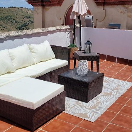 Apartamentos Mirador En La Plaza De Zahara Zahara De La Sierra Esterno foto