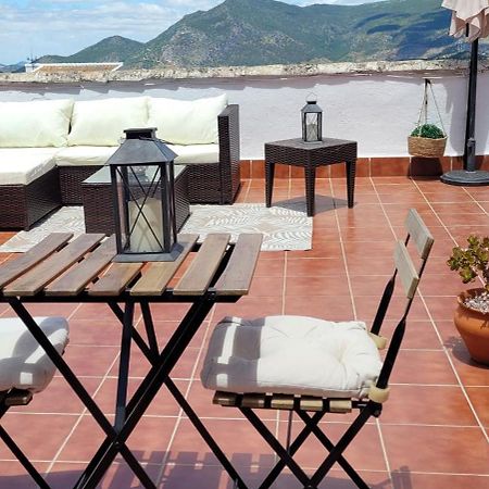 Apartamentos Mirador En La Plaza De Zahara Zahara De La Sierra Esterno foto